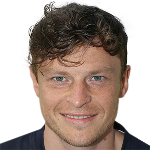 Nicky  Riley