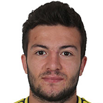 Özgür  Çek