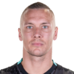 Lukasz  Skorupski