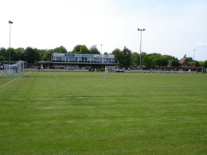 Sportplatz am Kanal