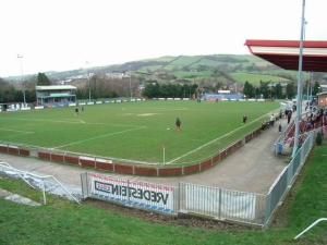 G.F. Grigg Latham Park, Ydrenewydd / Newtown, Powys