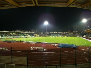 Stade du Tivoli, La Louvière