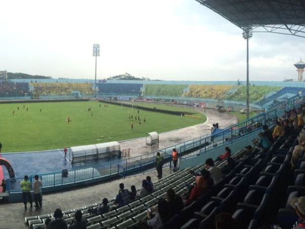 Stadion Kanjuruhan, Kepanjen