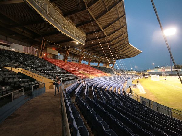 Estadio Juán Rámon Loubriel, Bayamón